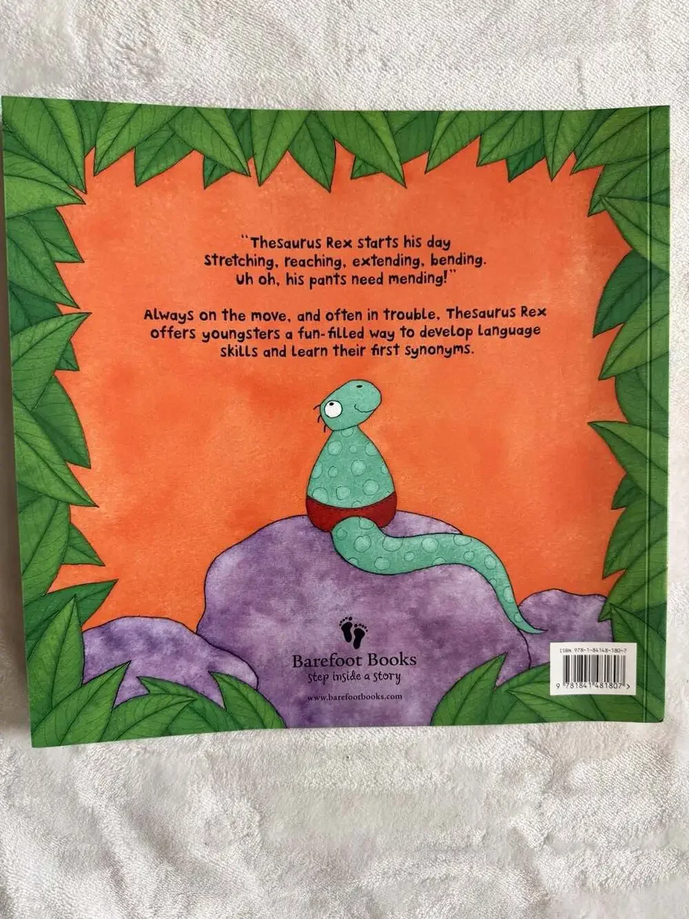 Thesaurus Rex by Laya Steinberg, illustrated by Debbie Harter